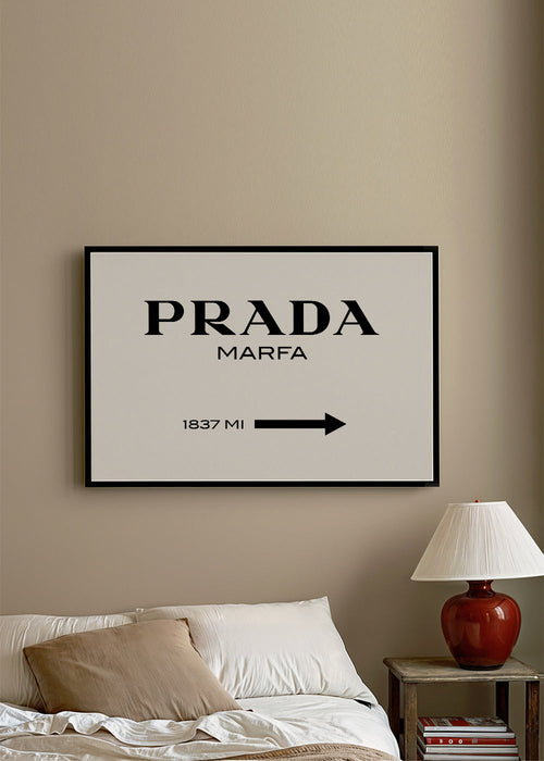 Plakát s typografií Prada Marfa