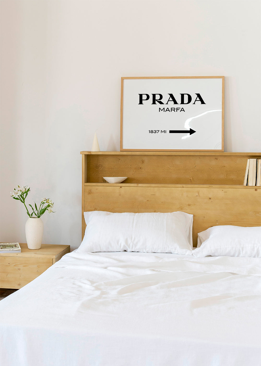 Plakát s typografií Prada Marfa