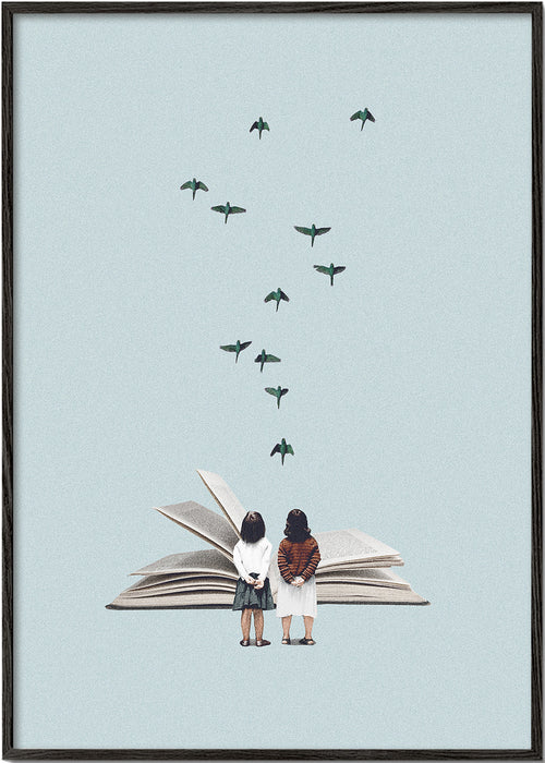 Ilustrace dětí a ptáků na otevřené knize