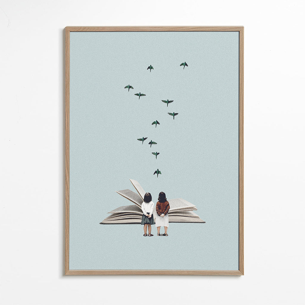 Ilustrace dětí a ptáků na otevřené knize