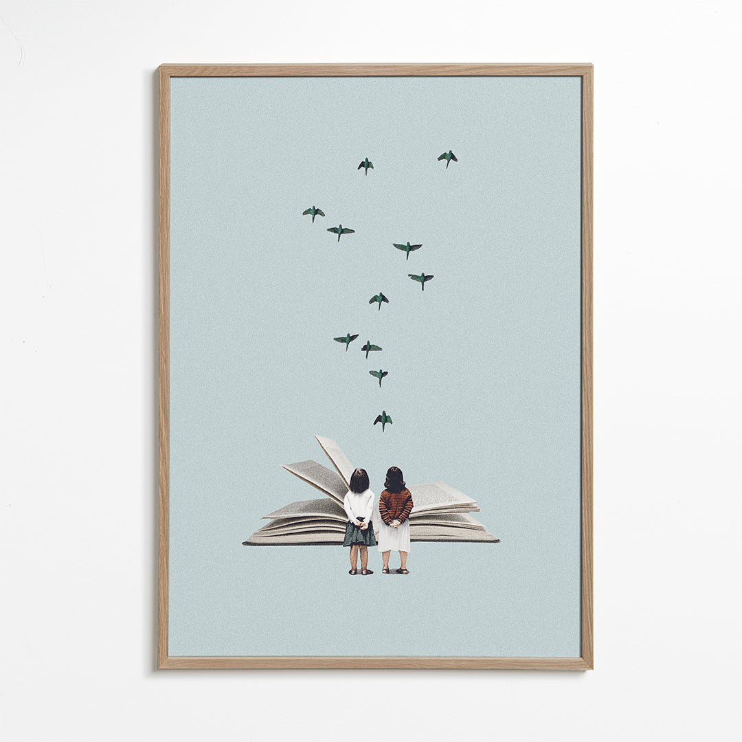 Ilustrace dětí a ptáků na otevřené knize