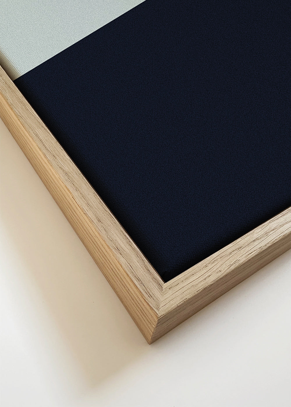 Minimalistický obraz s kouřící postavou