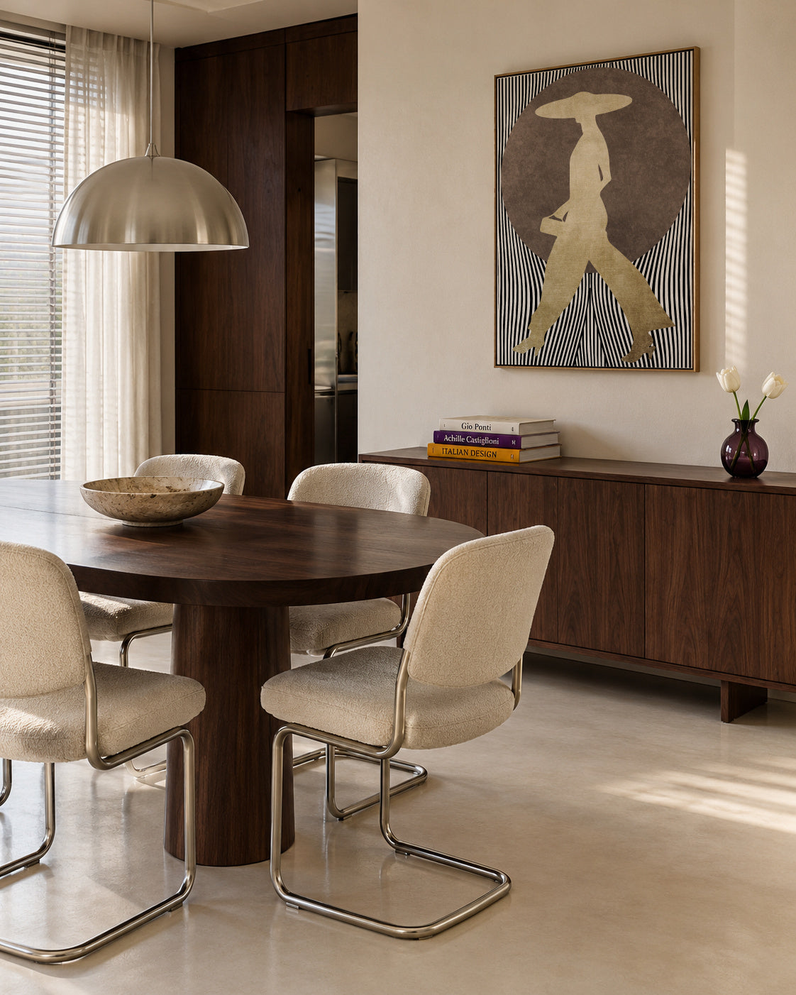 La madame noir - Framed canvas in an interior