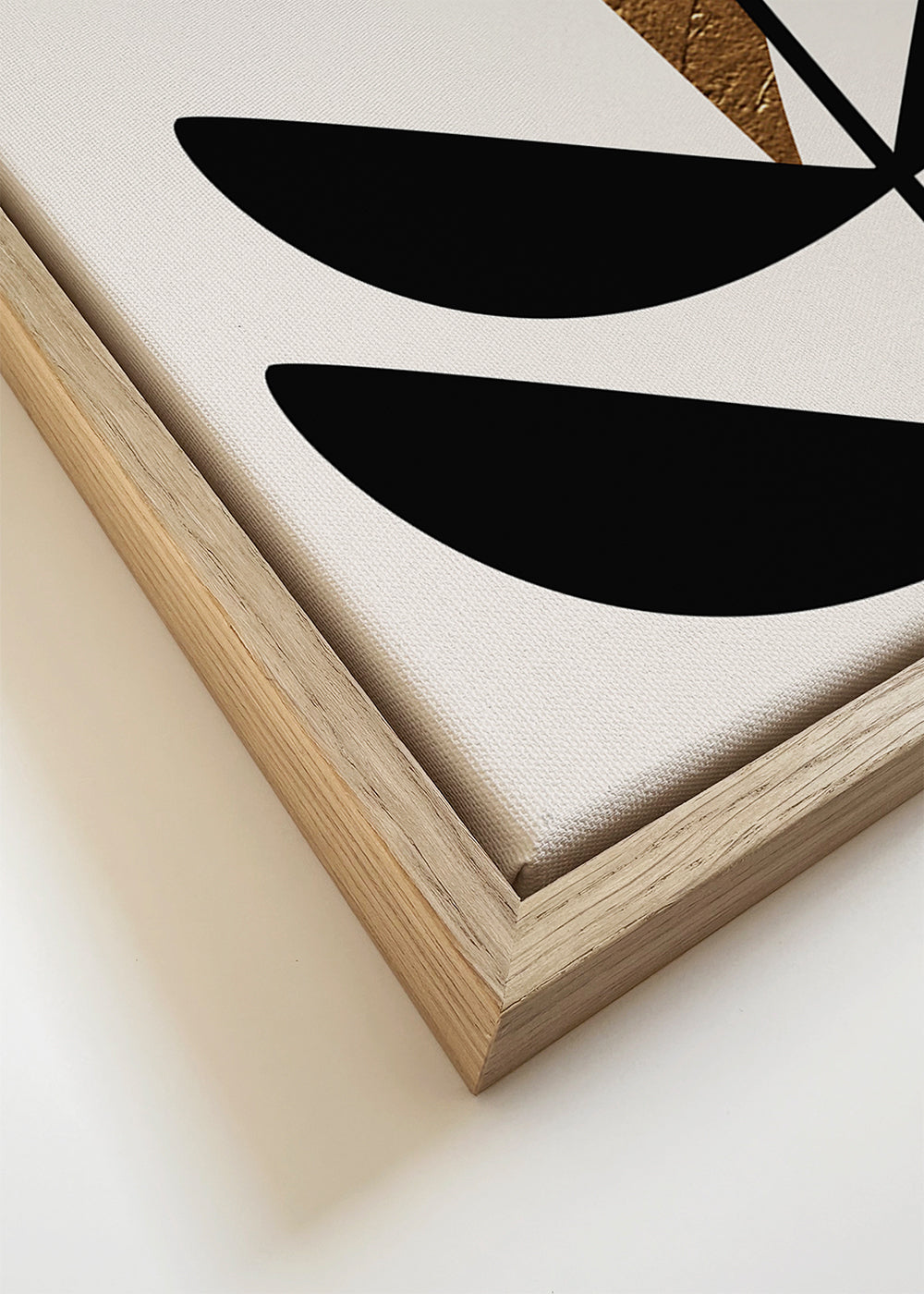 Botanický tisk minimalistický se zlatou texturou
