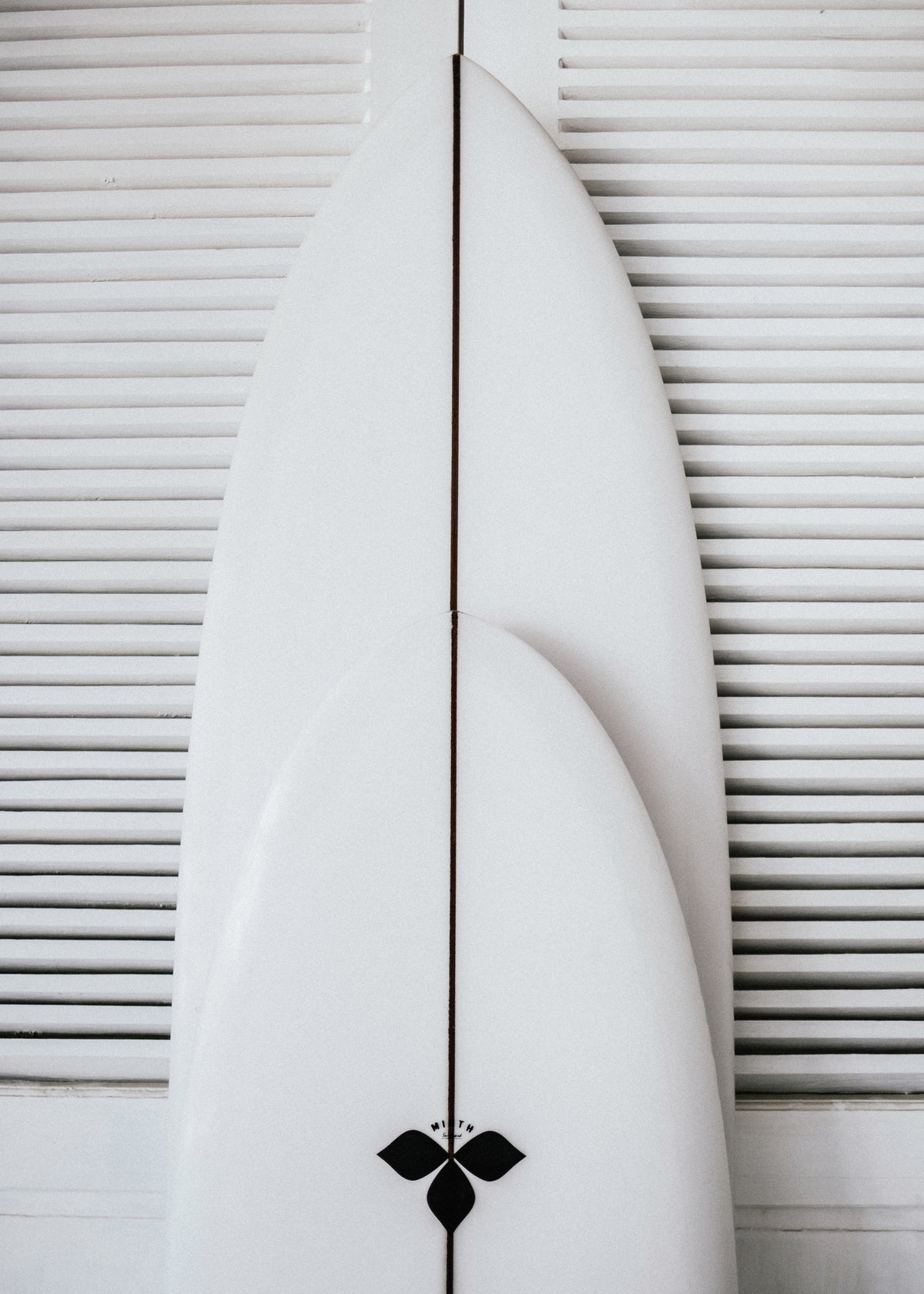 Beach surfboard symetrie 1 - Unframed art print