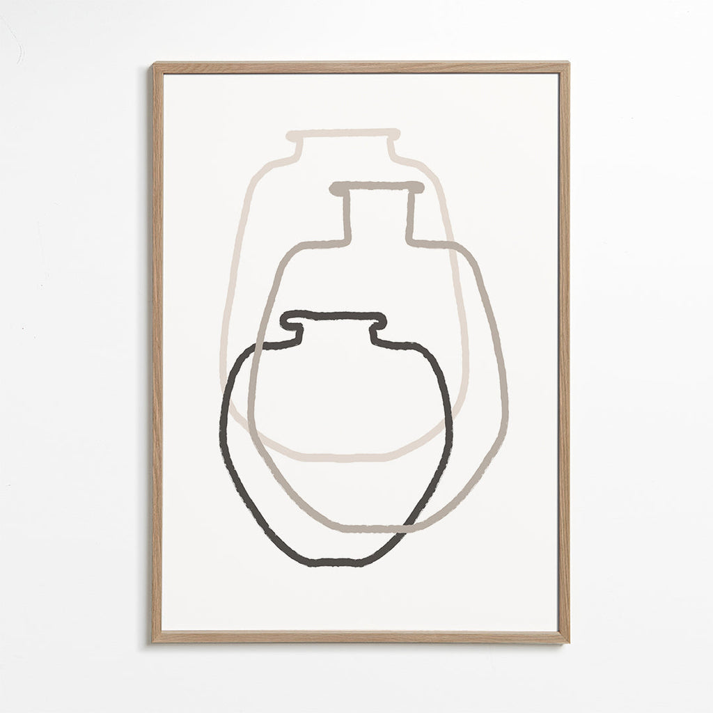 Minimalistický design liniové vázy překryté