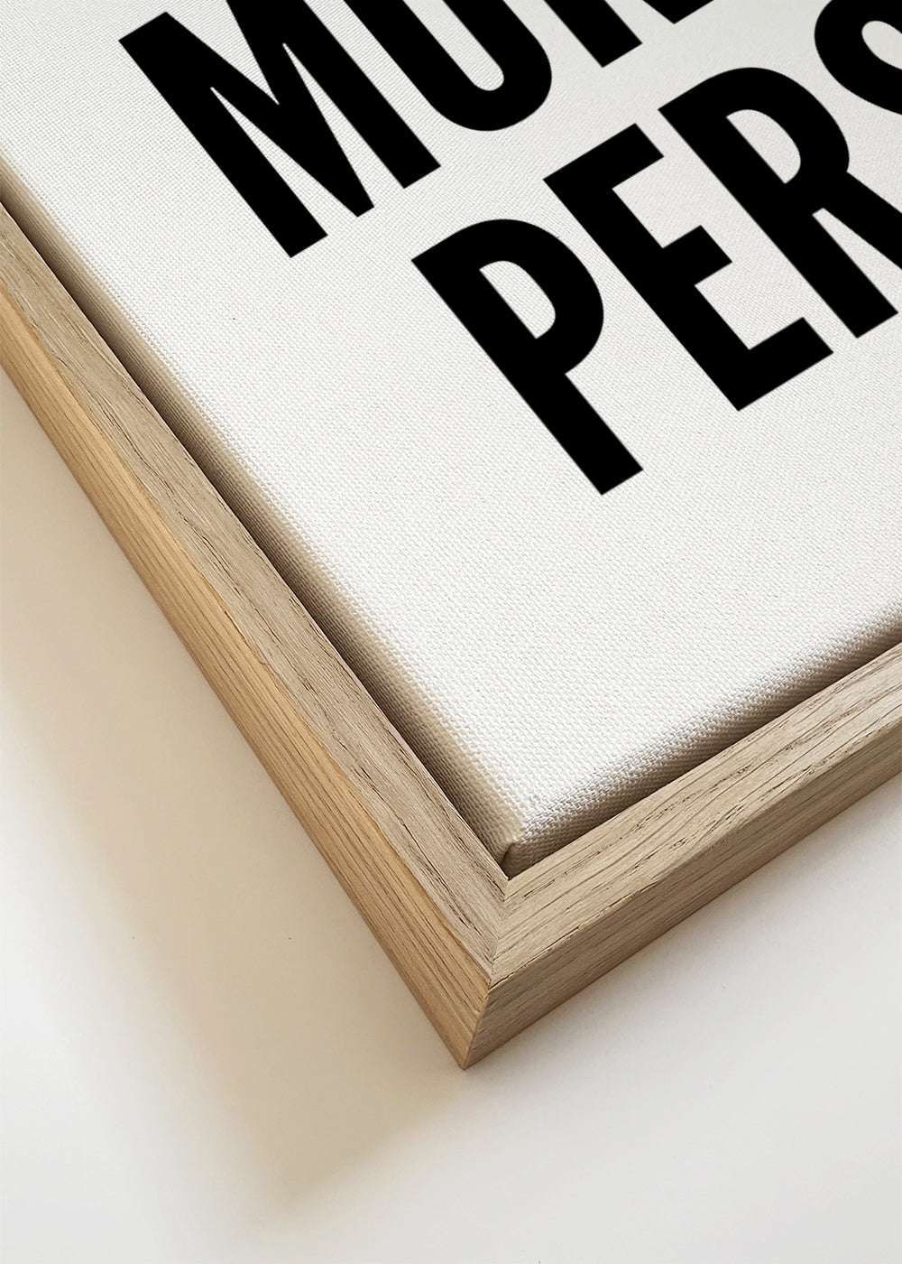 Černobílé dílo typografie I AM NOT A MORNING PERSON