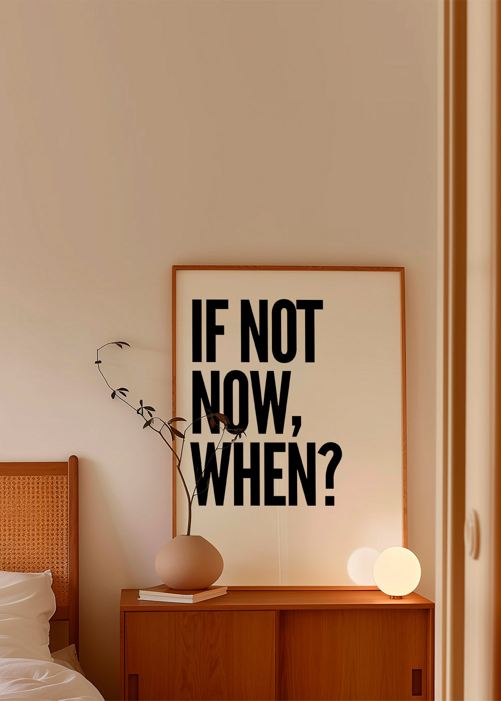 Minimalistický typografický plakát s výrazným sloganem