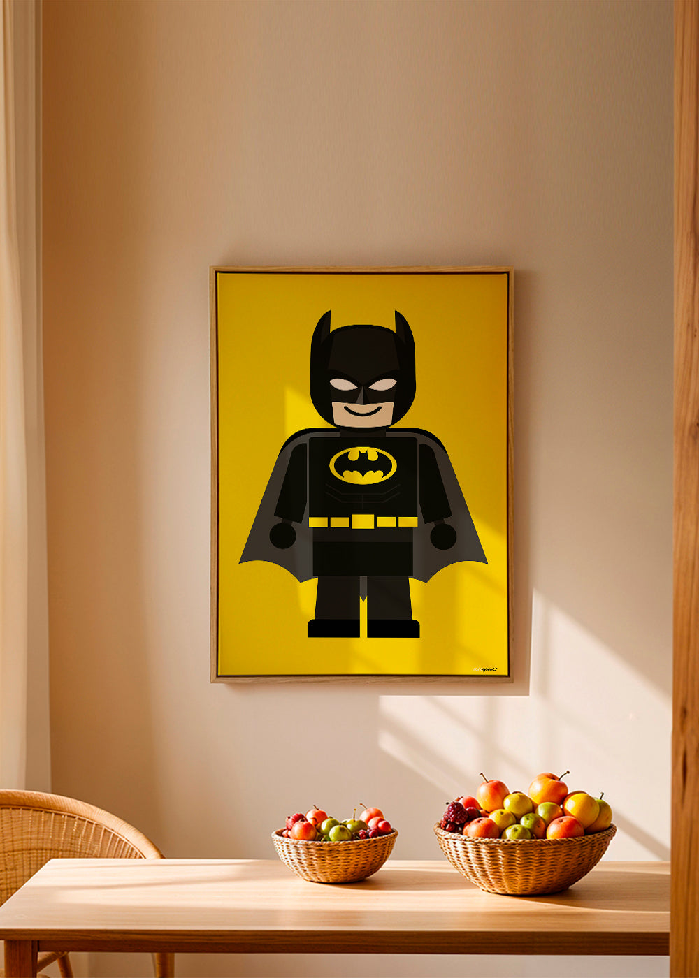 Dětský plakát Batman hračka na žlutém pozadí