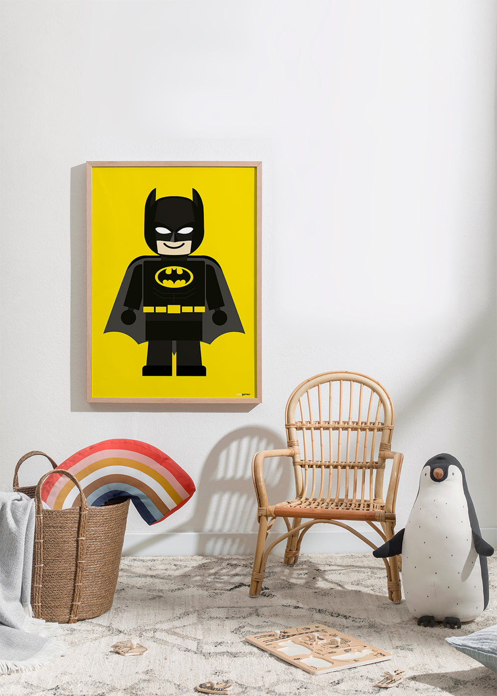 Dětský plakát Batman hračka na žlutém pozadí