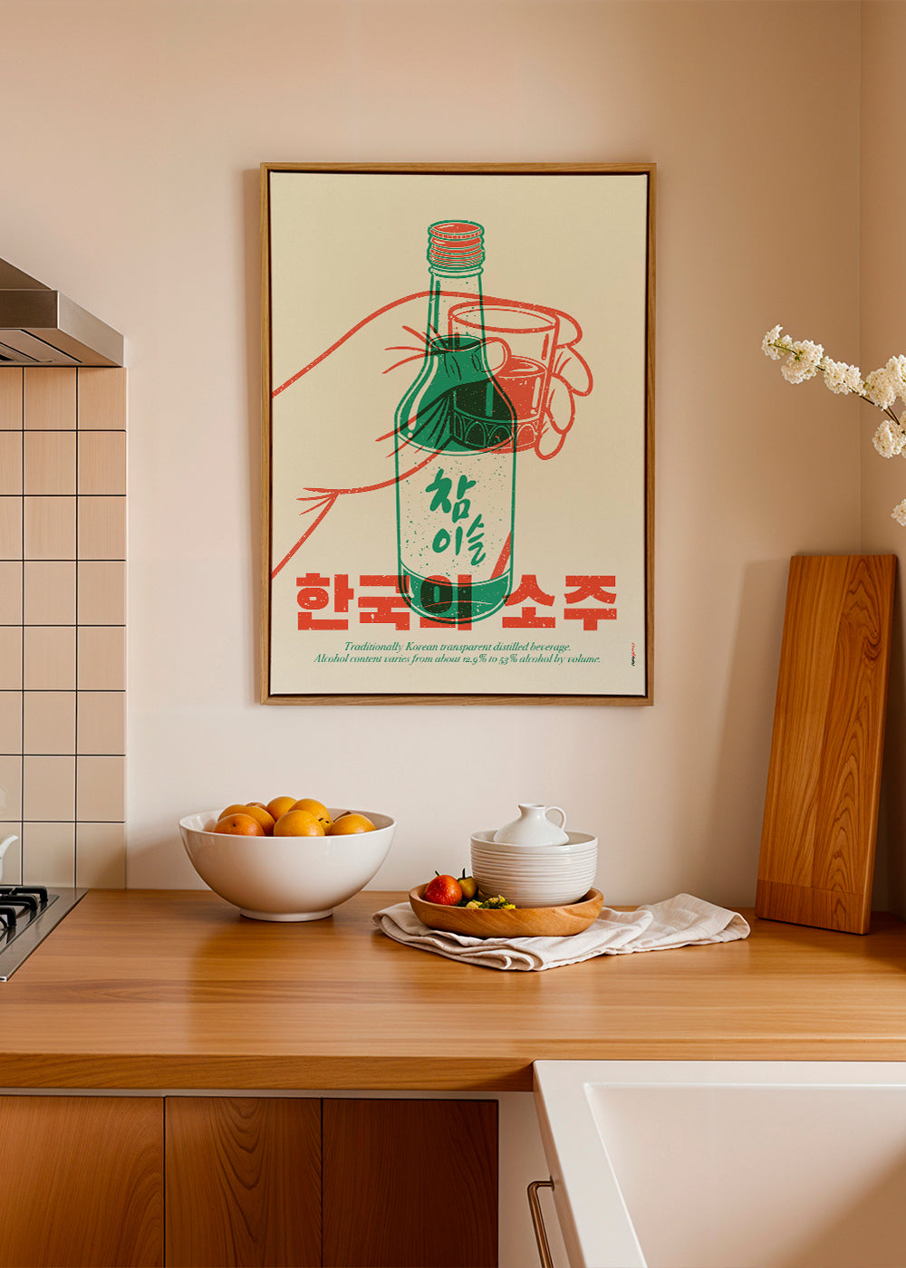 Obraz do kuchyně s ilustrovanou lahví soju
