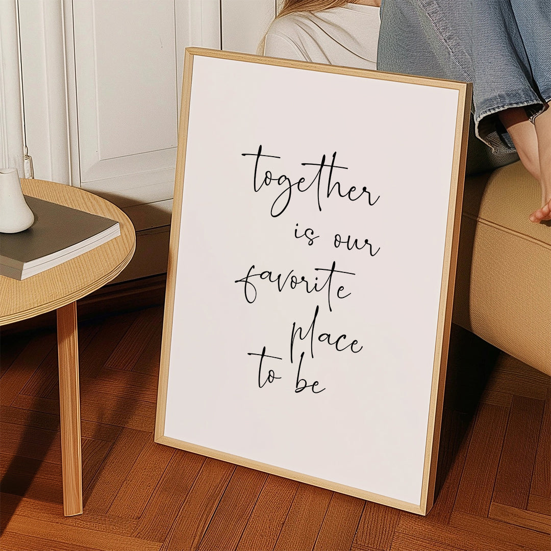 Minimalistický design typografie 'Together' vertikálně