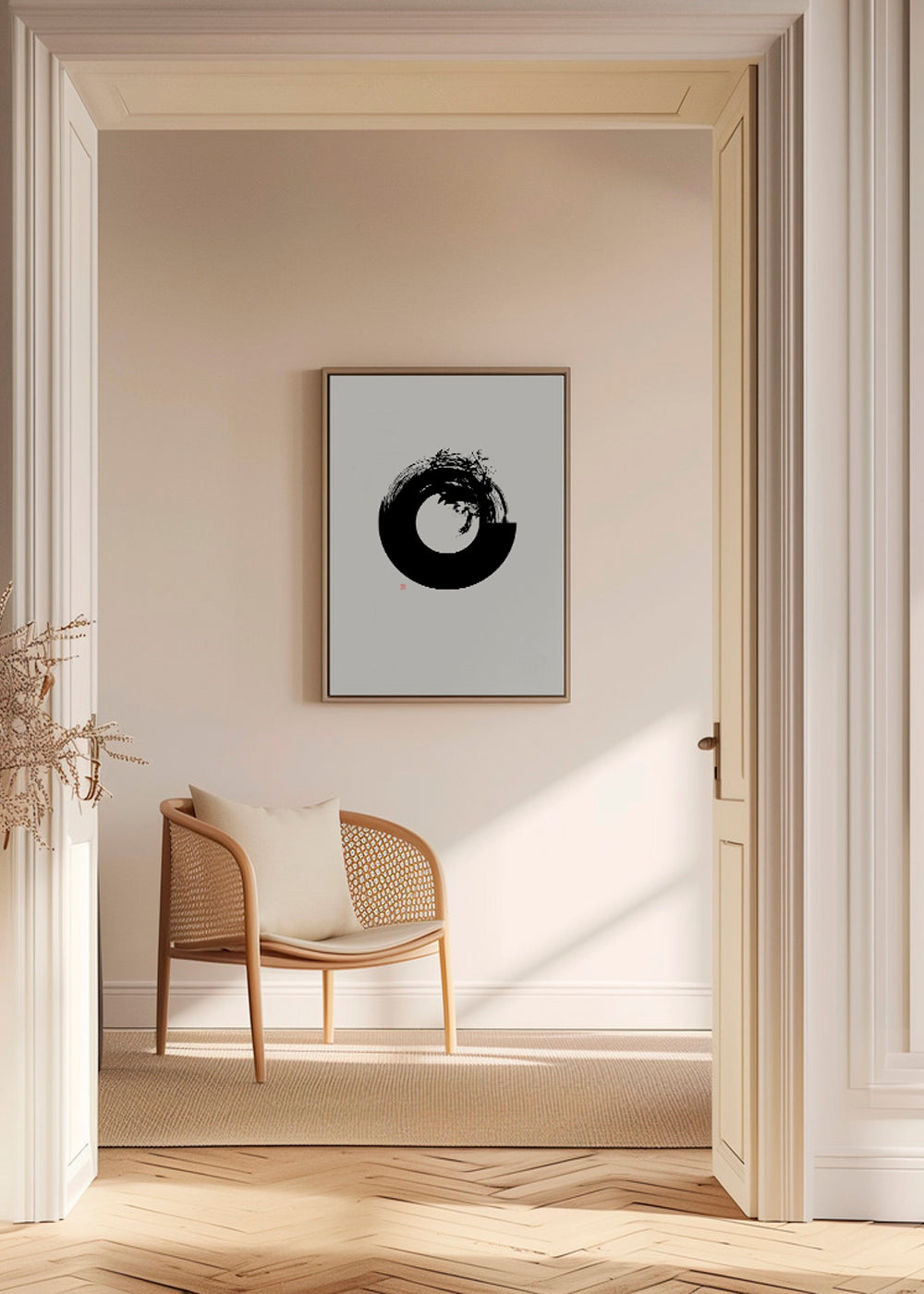 Černobílá tvorba s minimalistickým enso kruhem