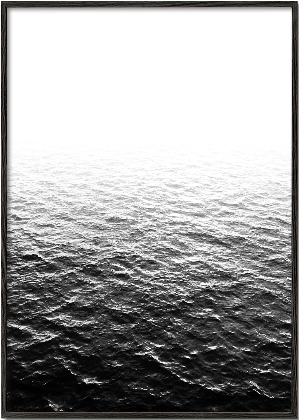 Černobílá fotografie oceánu