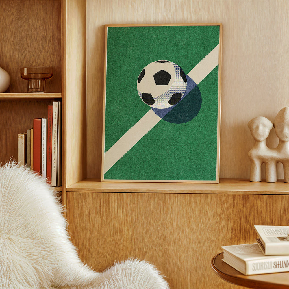 Sportovní umění: fotbalový míč na čáře
