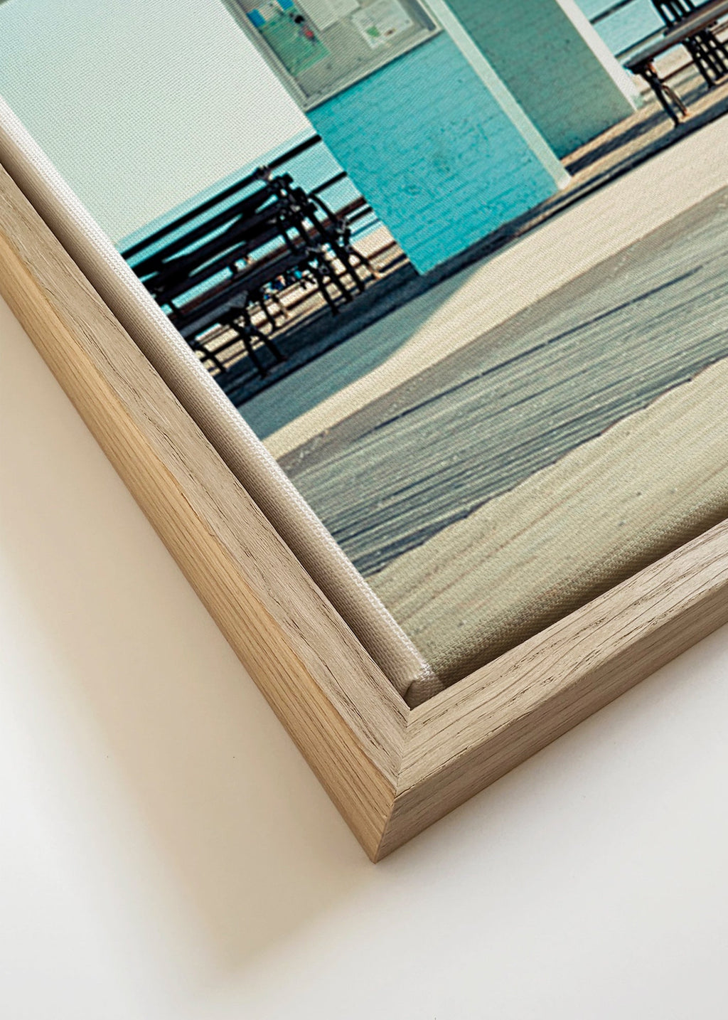 Fotografie mola s osamělou lavičkou – Canvas detail