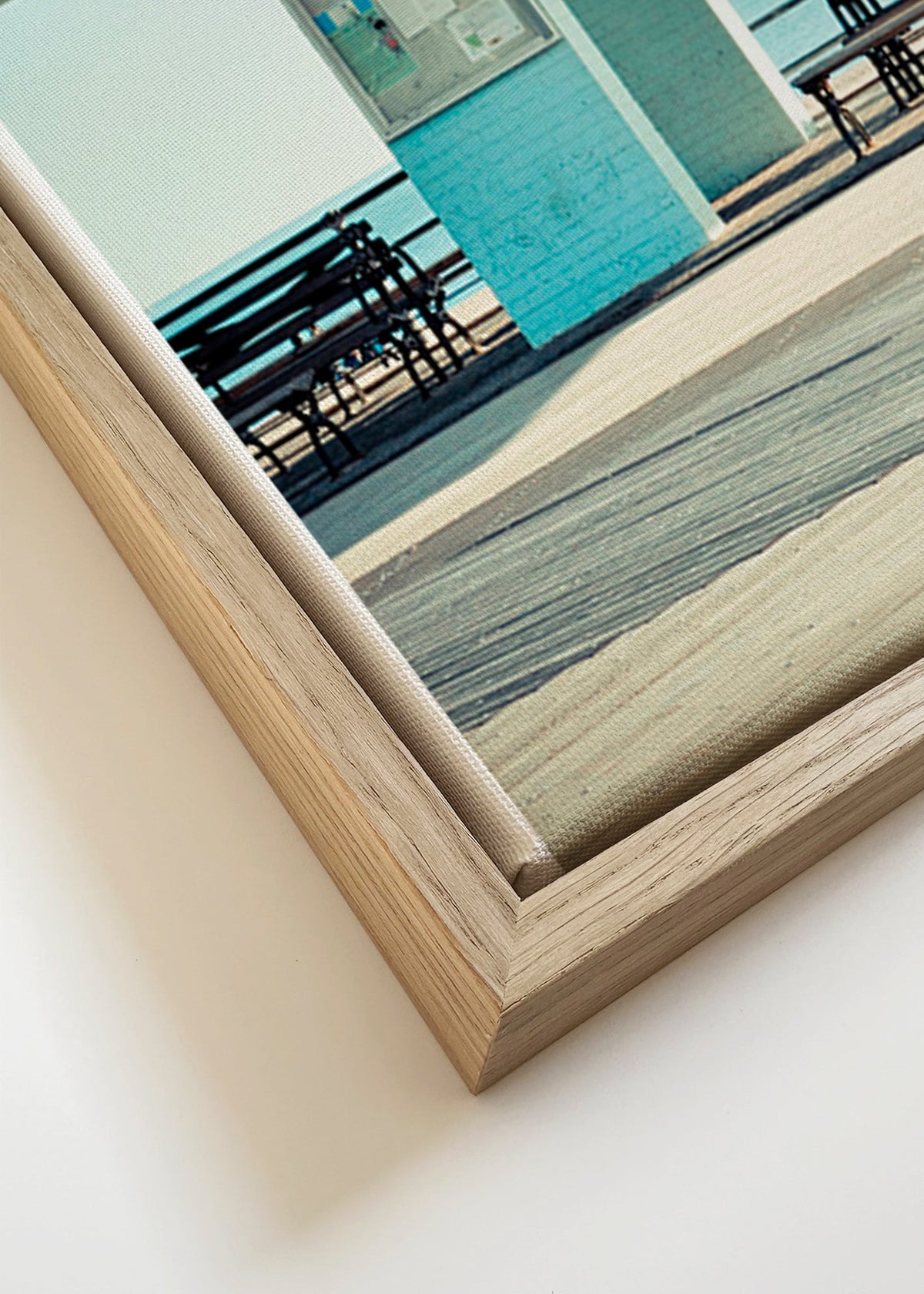 Fotografie mola s osamělou lavičkou – Canvas detail