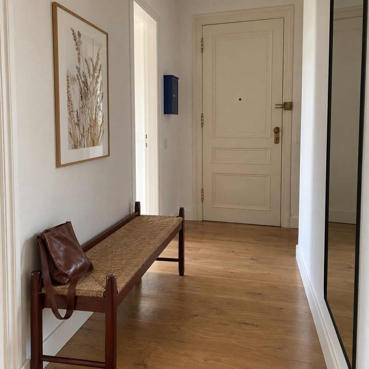 Espigas II - Framed poster in an interior