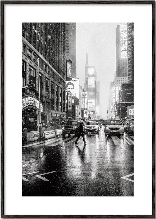 Obraz města černobílý: Times Square v dešti