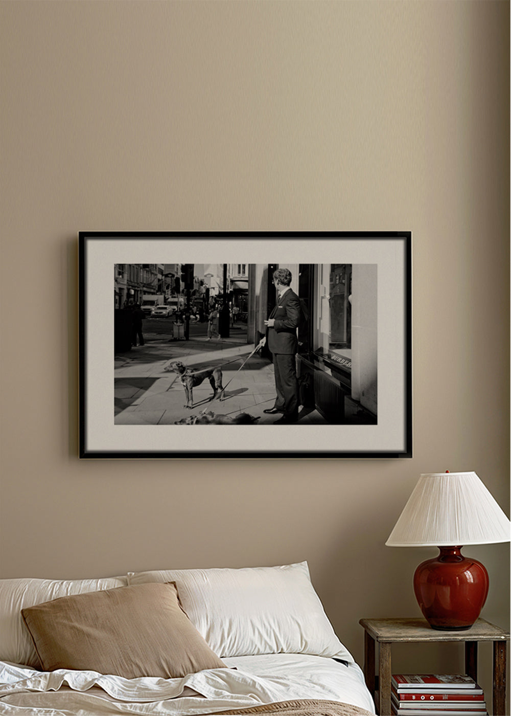 Uliční fotografie muž se psem