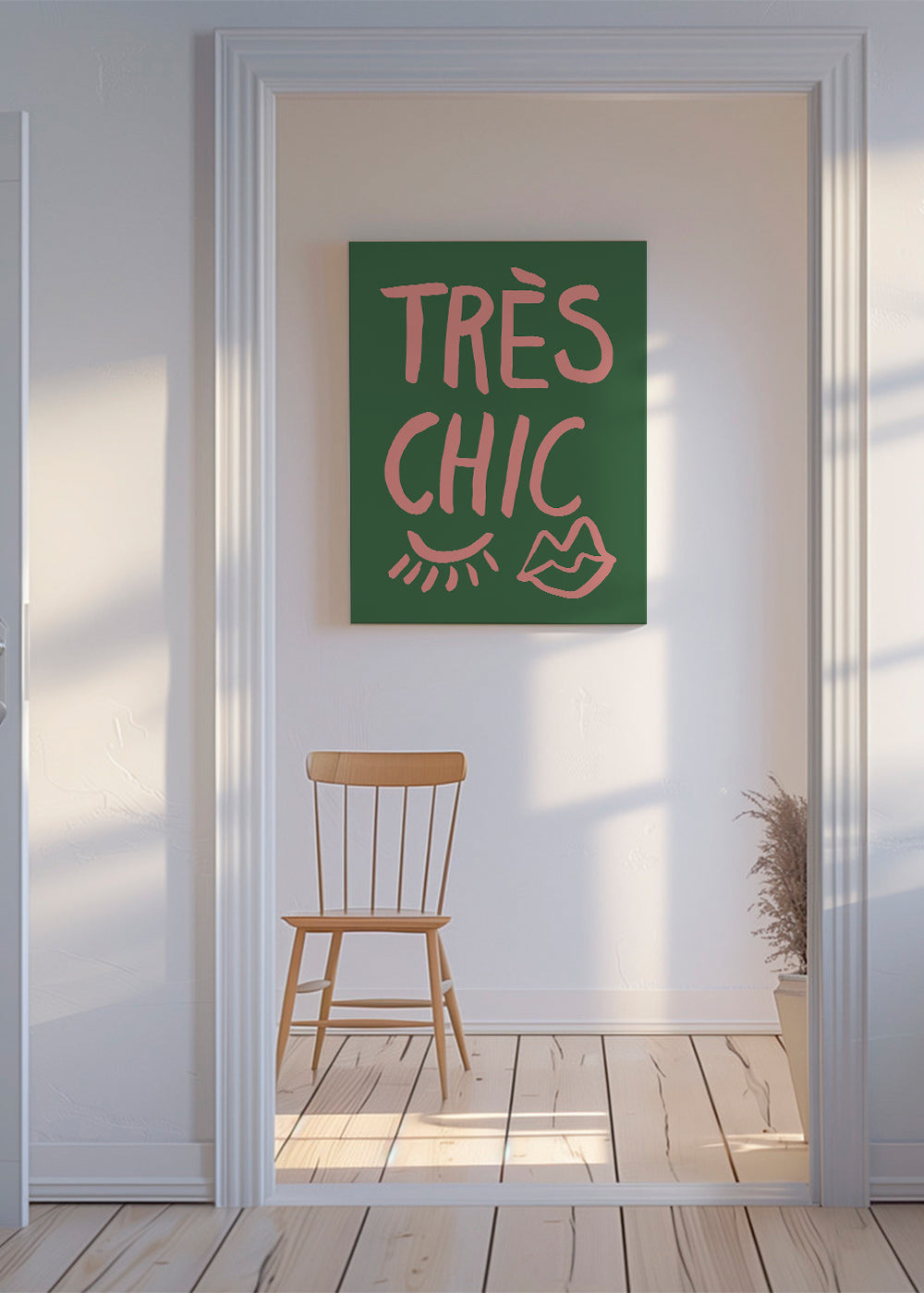 Ilustrace Très Chic růžová na zeleném pozadí
