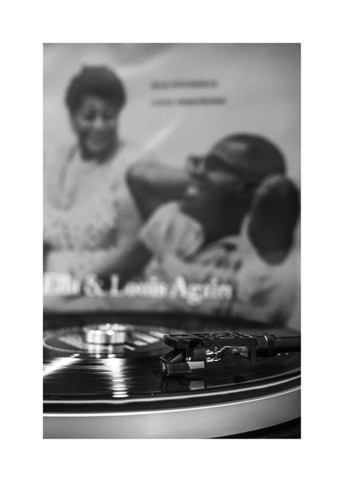 Vintage obraz: vinyl a gramofon zblízka