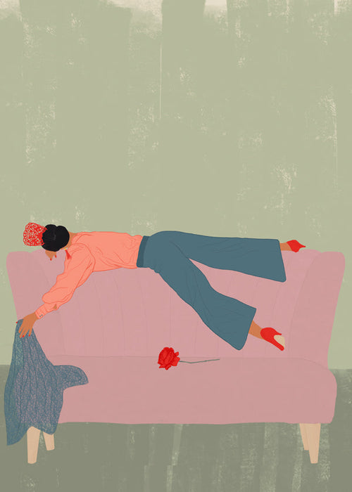 Ilustrace postavy ležící na růžové pohovce