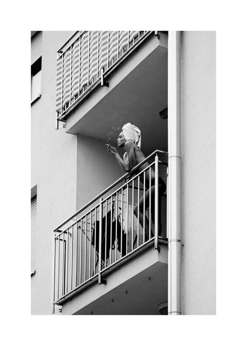 Fotografie na balkóně v černobílé