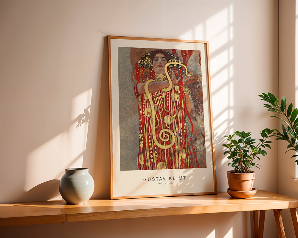 Vintage umění Hygieia od Klimta v zlaté a červené