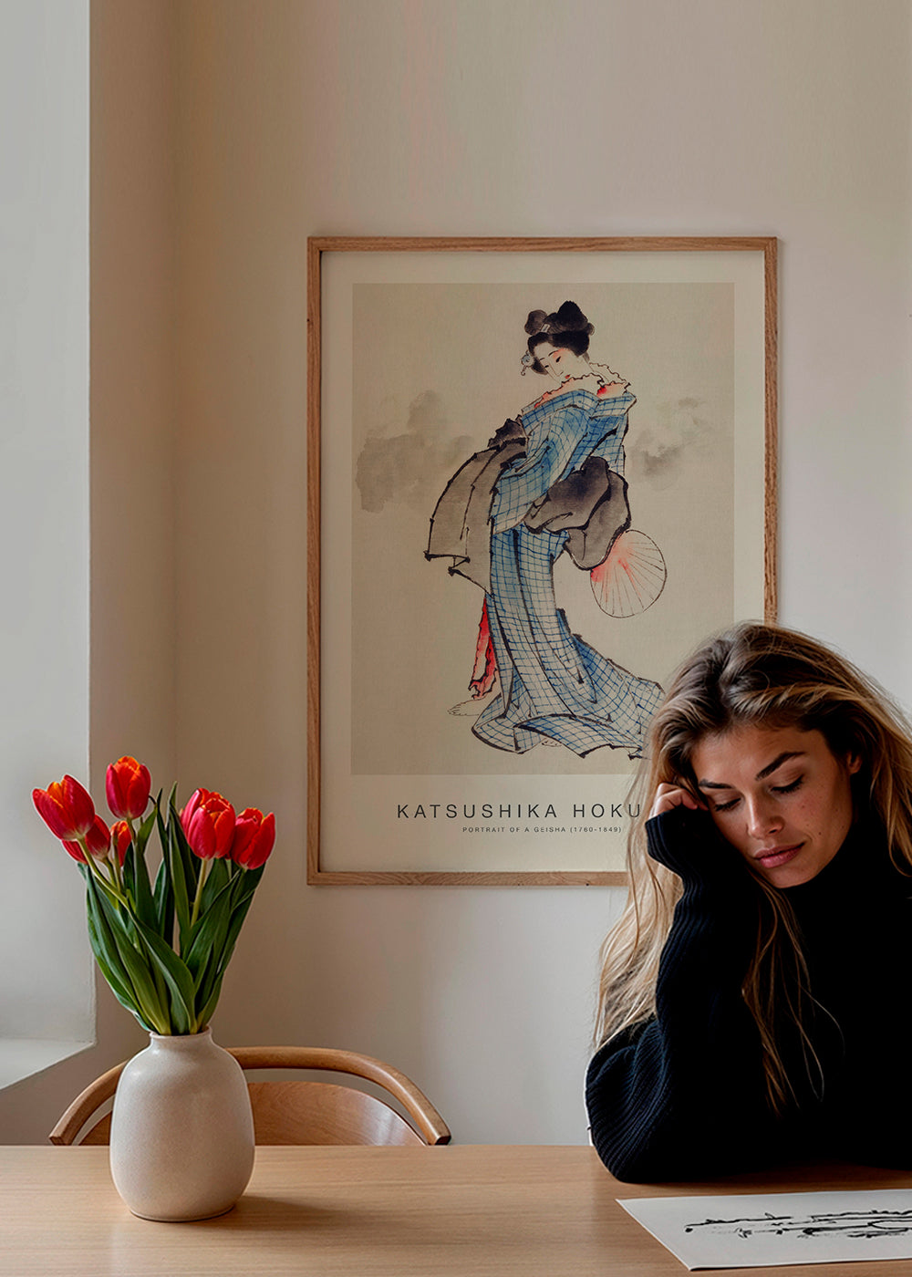 Ilustrace gejši s modrým kimonem