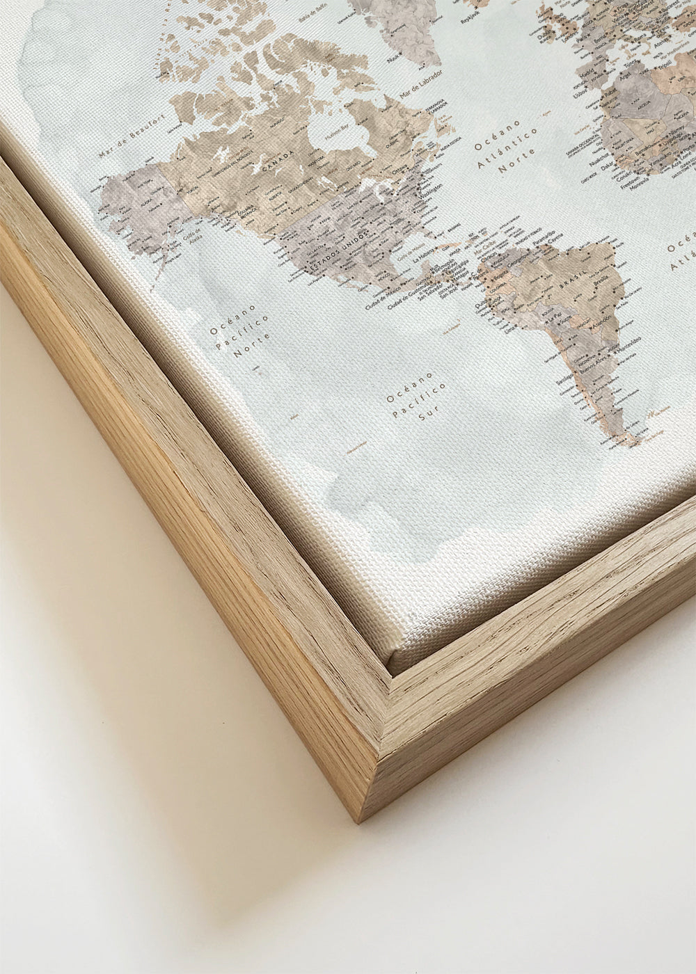 Mapa světa v akvarelu s detaily