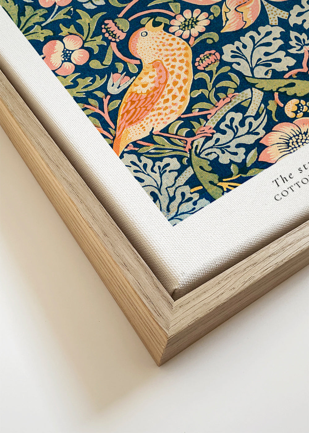 Botanický tisk William Morris ptáci a jahody