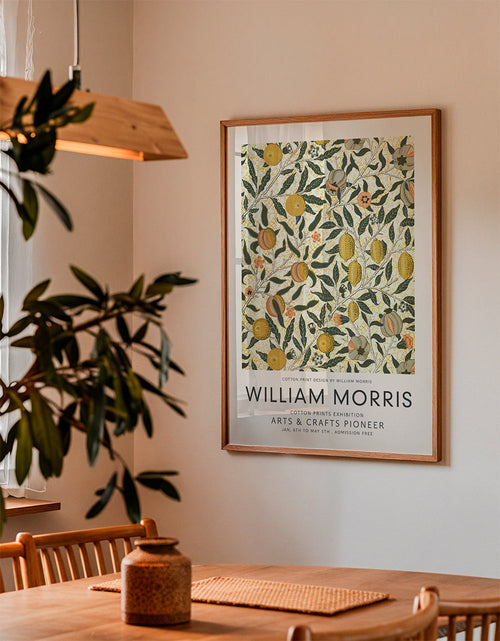 Botanický tisk s motivem ovoce William Morris