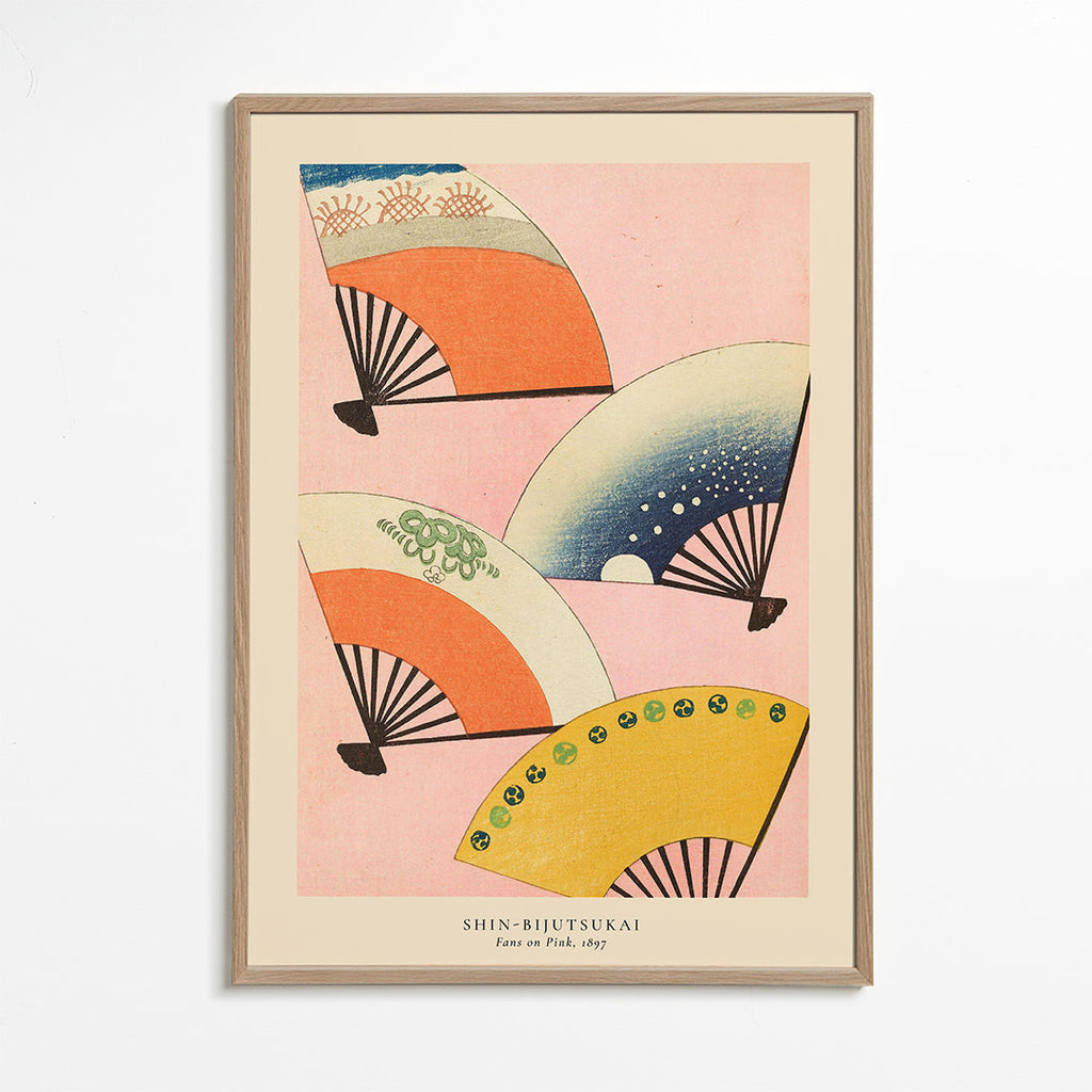 Japonská ilustrace vějířů na růžovém pozadí