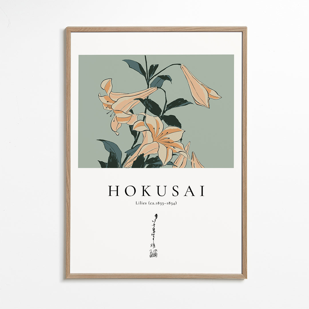 Botanický plakát Hokusai — lilie na zeleném poli