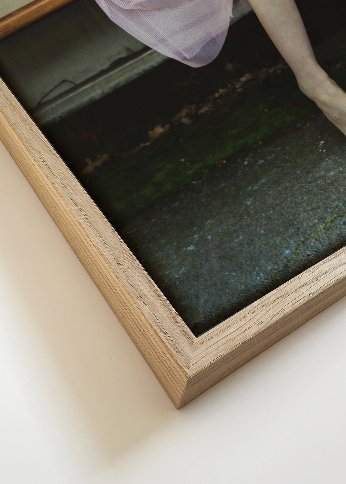 New Marilyn - Framed canvas detail