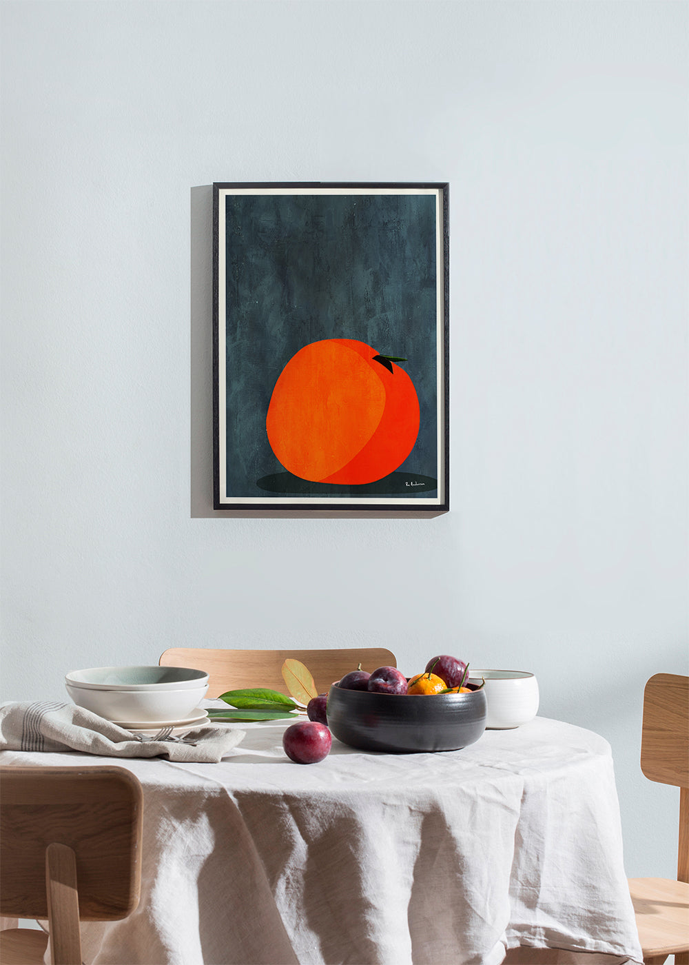 Obraz do kuchyně: oranž v minimalistickém texturovaném pozadí