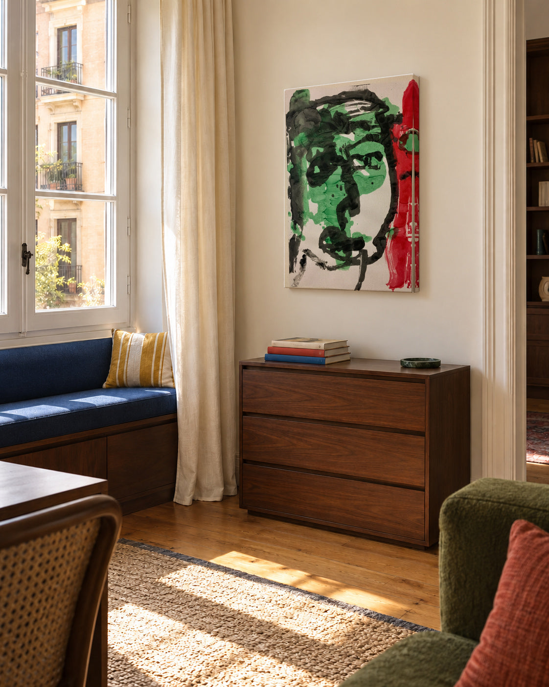 The face - Raúl Sánchez - Unframed canvas in an interior