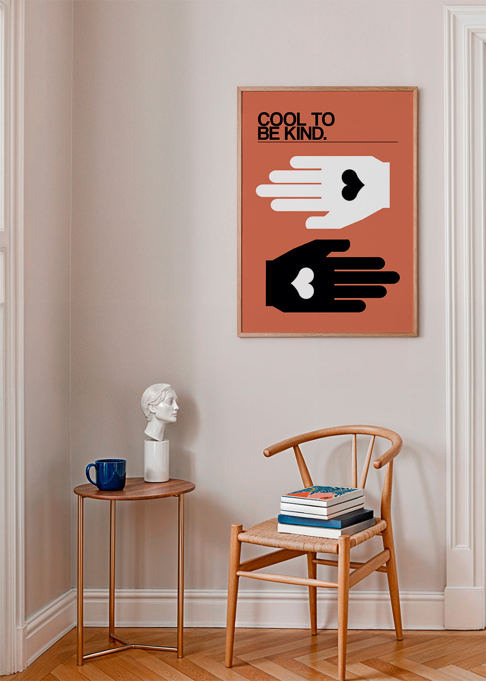 Ilustrace rukou se srdcem na lososové