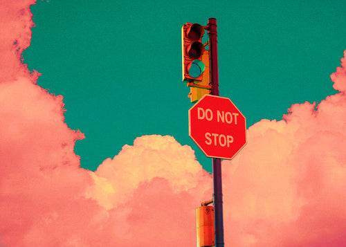 Pop fotografie značky 'DO NOT STOP'