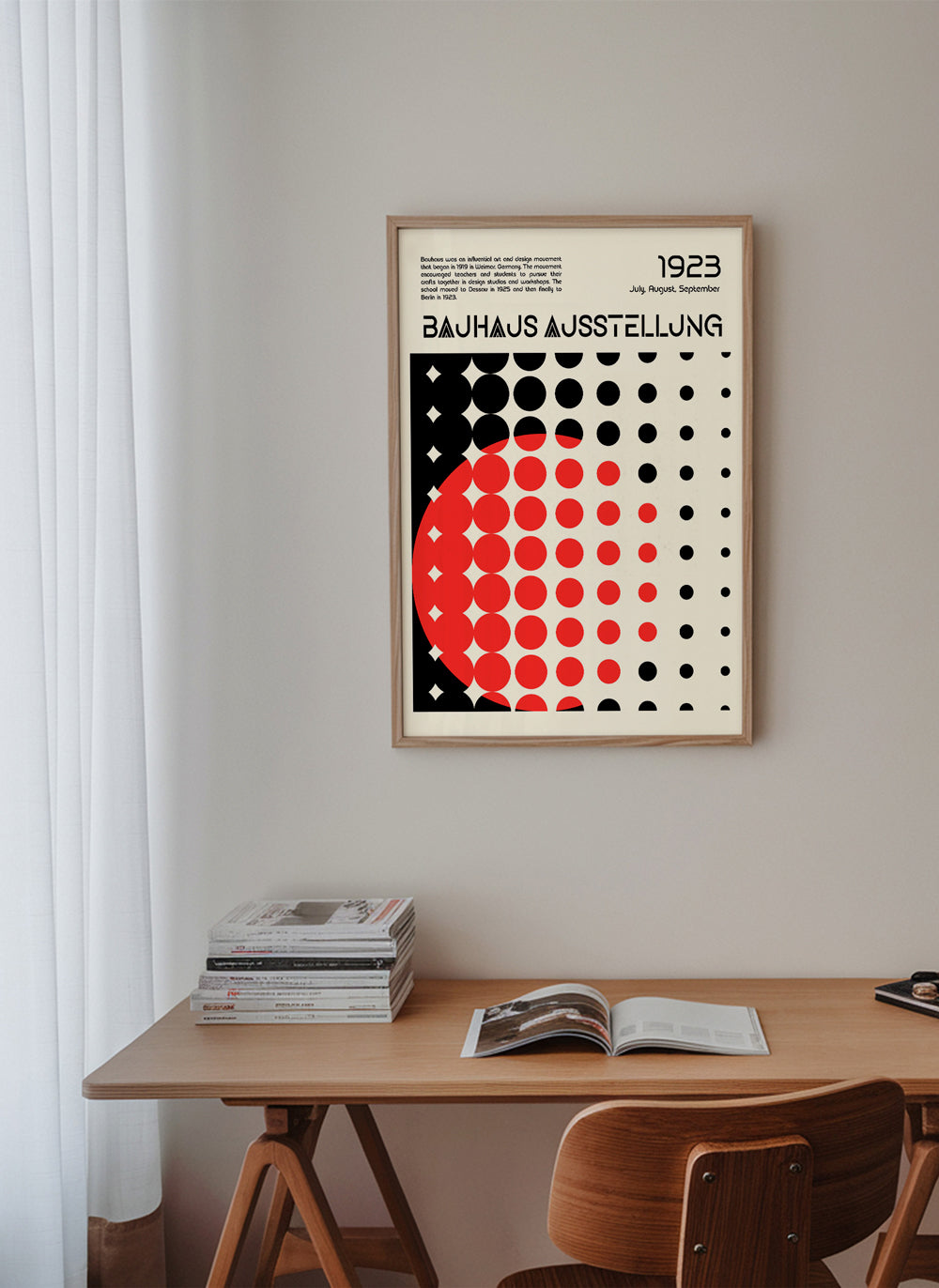 Geometrický plakát Bauhaus s červenými polokruhy