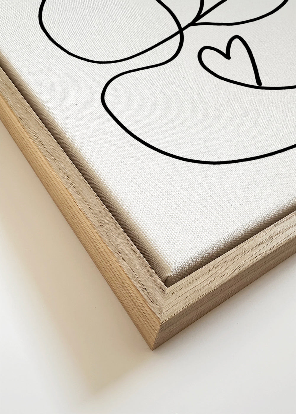 Lineární ilustrace obličeje s pomerančem