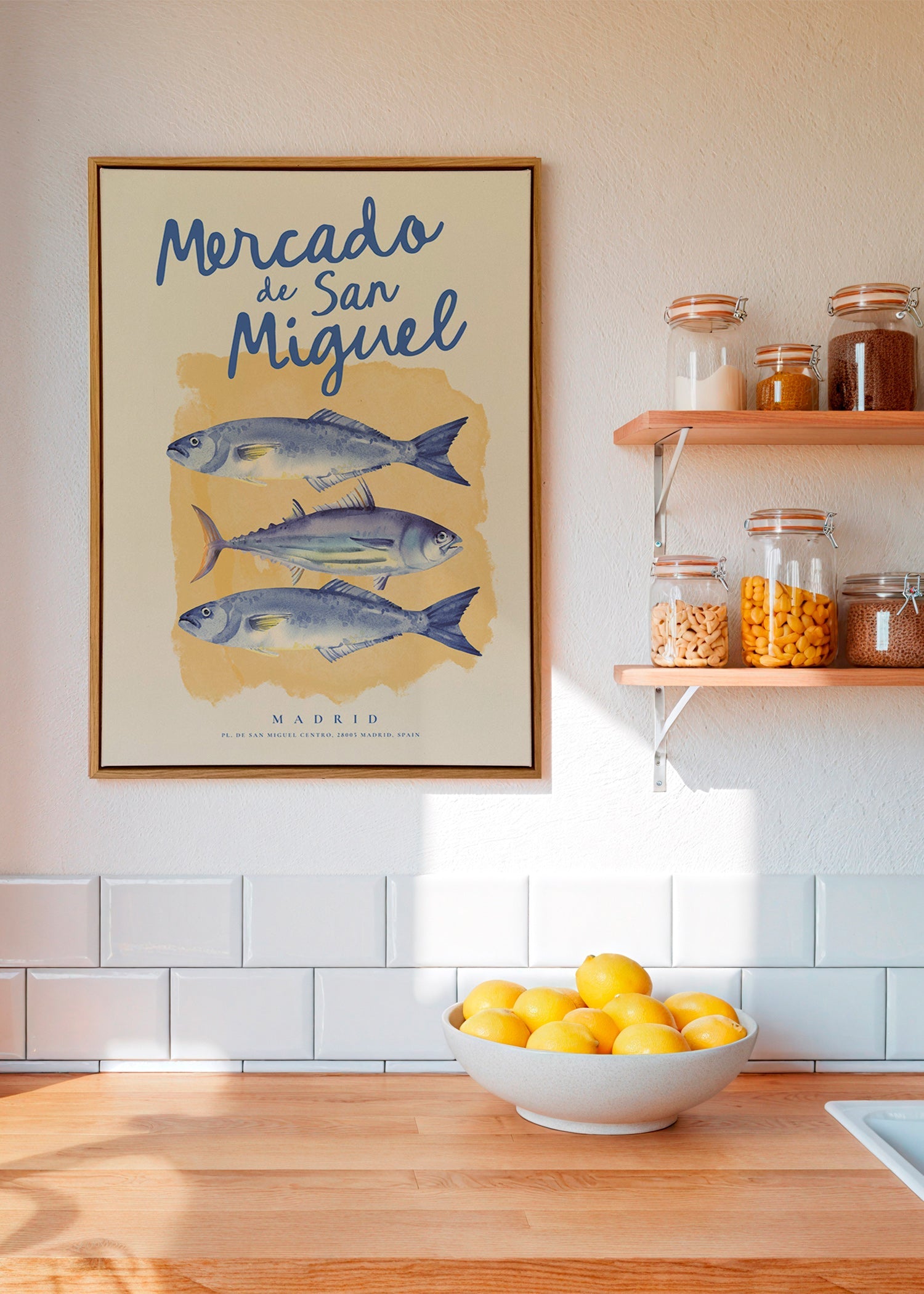 Obraz do kuchyně Mercado de San Miguel s modrými rybami