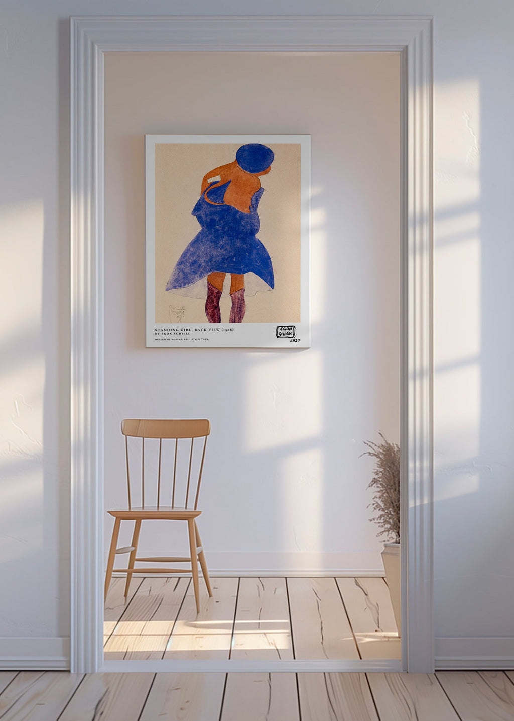 Ilustrace: žena zezadu v modrém