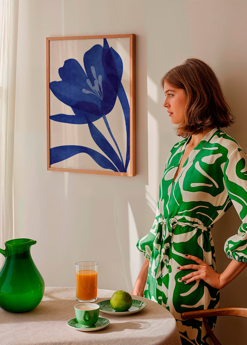 Botanický tisk stylizovaná modrá květina