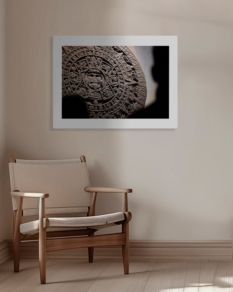 Fotografie aztéckého kalendáře v reliéfu