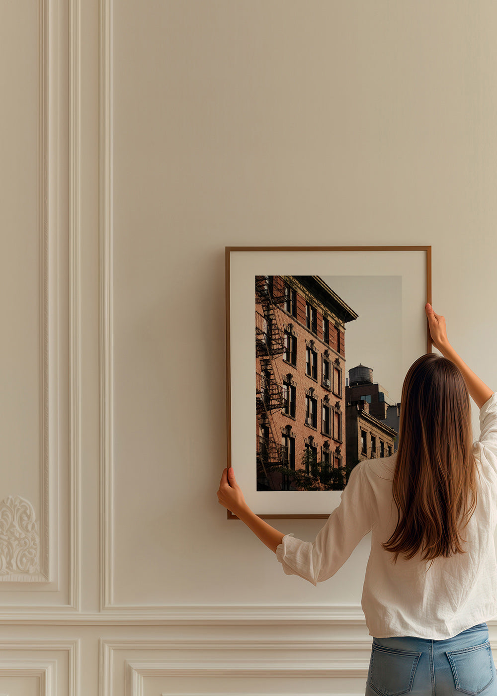Fotografie městské fasády se žebříkem