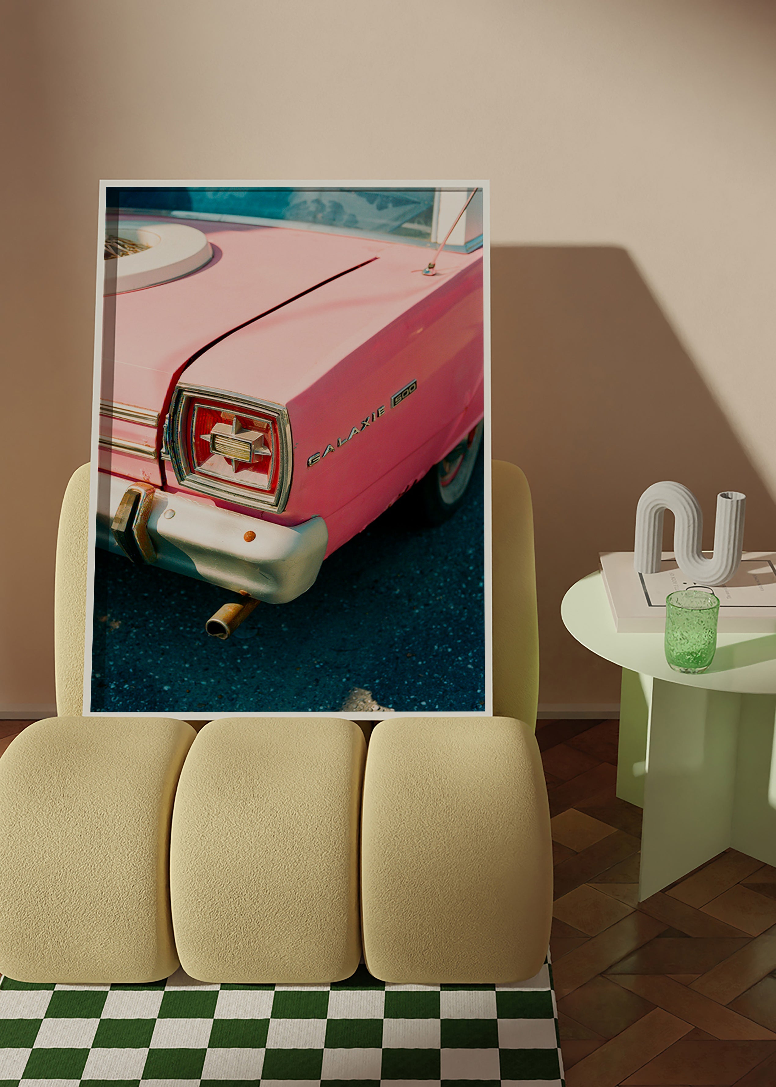 Vintage auto růžový plakát – Product2