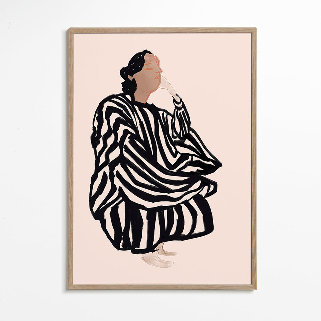 Ilustrace ženské postavy s grafickými pruhy – Oak Frame