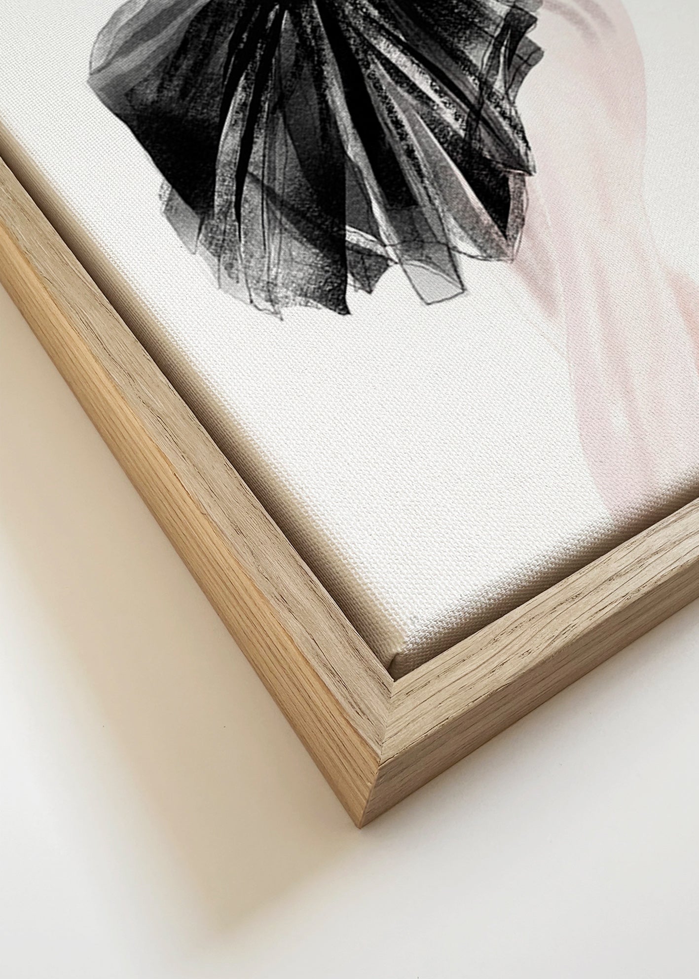Fotografie baletky v černém tutu – Canvas detail